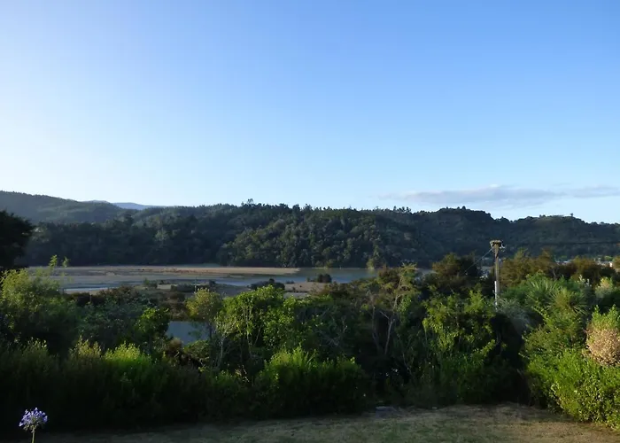 Abel Tasman Inlet Views