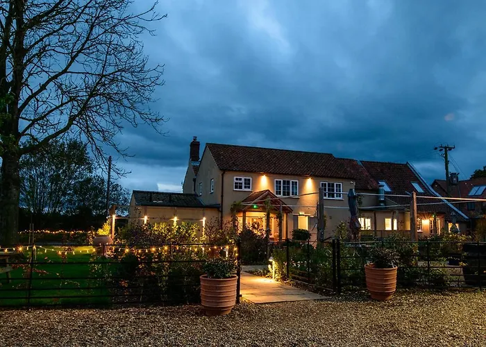 The Three Horseshoes