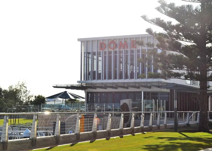 North Coogee Beach House