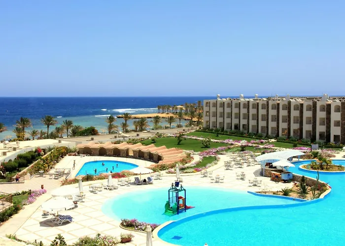 Royal Brayka Beach Resort Abu Dabab