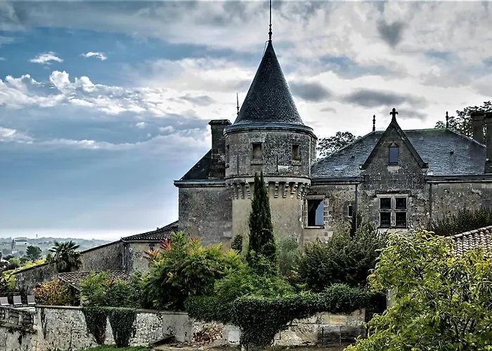 Chateau De La Grave