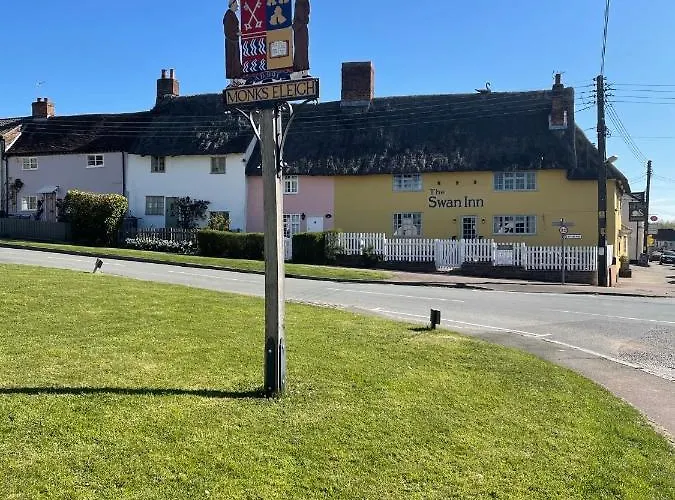 The Swan Inn Monks Eleigh