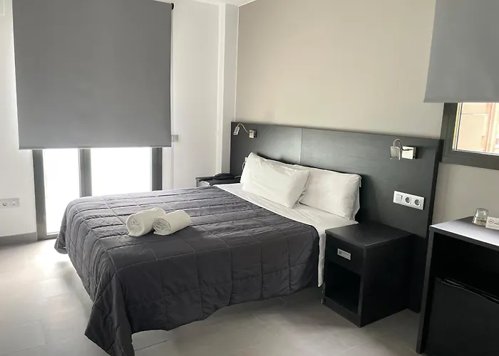 6 Bis Hotel