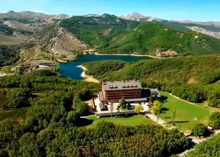 Parador De Cervera De Pisuerga