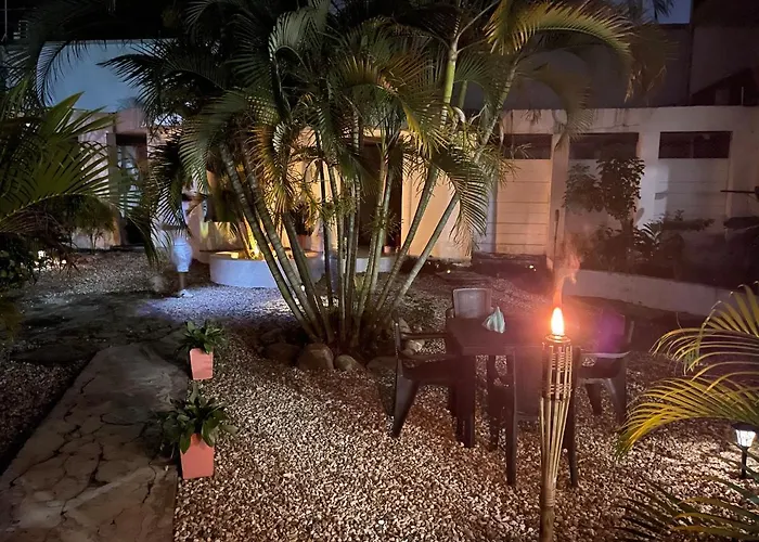 Hotel Luna Roja del Llano