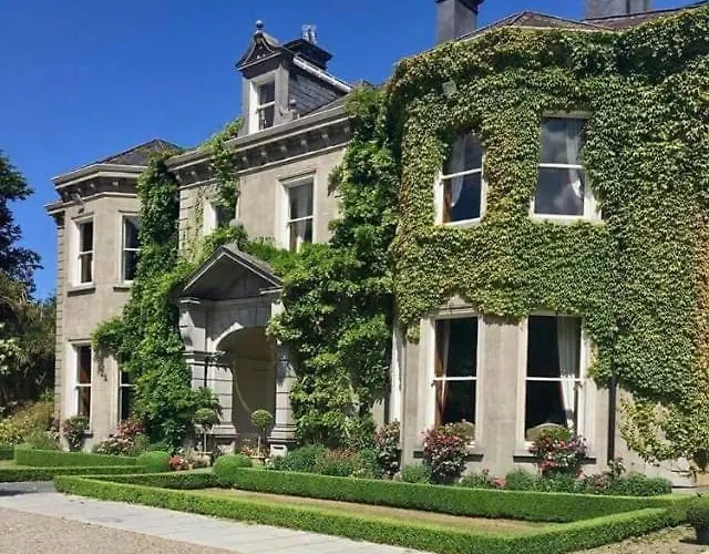 Tinakilly Country House Hotel