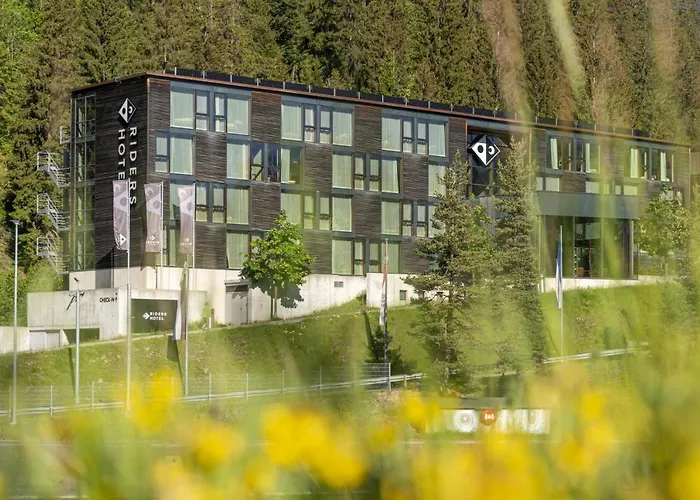 Riders Hotel