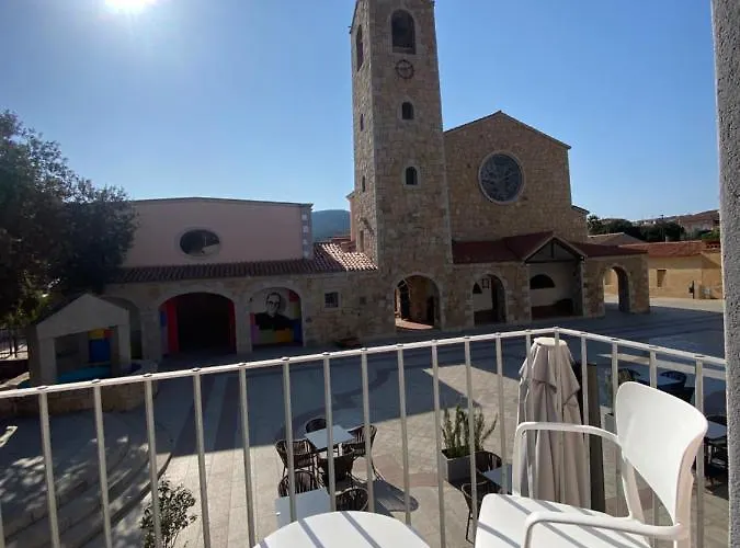 The Square Cannigione