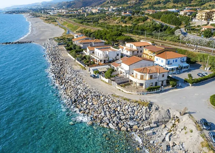 Le Casette sul Mare B&B