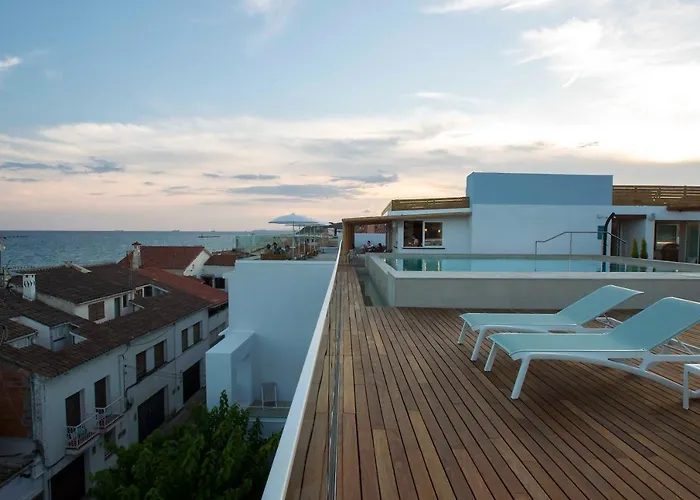 May Altafulla Beach Boutique Hotel