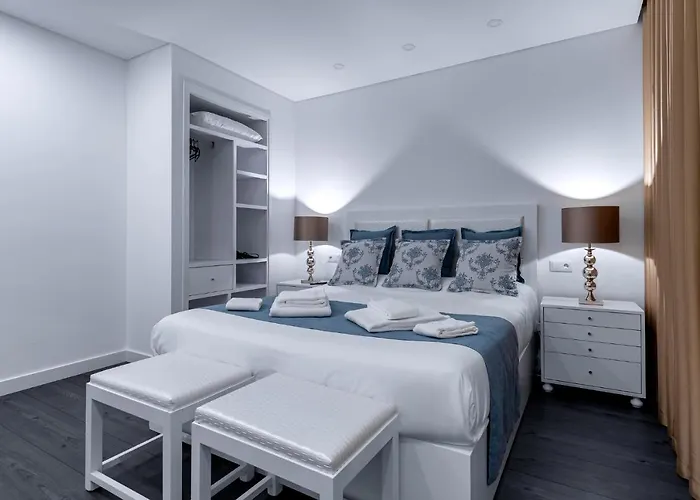Bed and Breakfast Ilheu 25 Peniche House