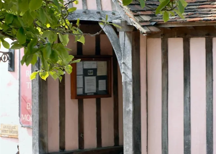 The Red Lion Inn Hinxton