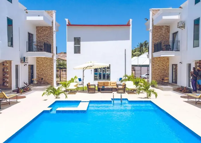 Mica Apartments