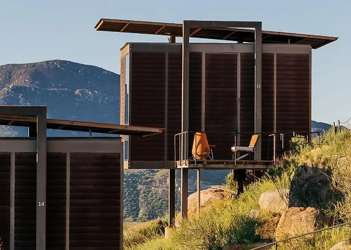 Valle de Guadalupe 4 Star Hotels