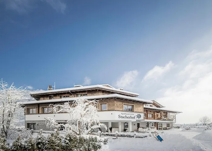 Aparthotel Stacherhof Fügen