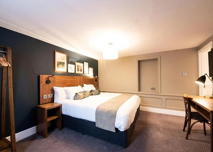The Castle By Innkeeper'S Collection Castleton 
