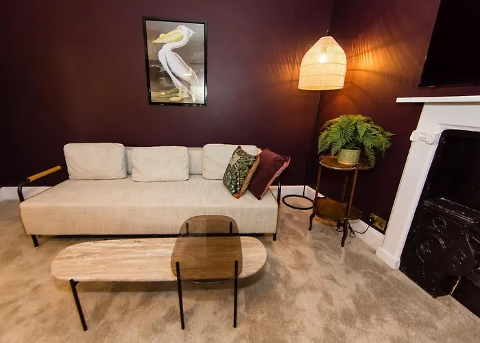 Skeldale House: 'All Creatures' Luxury Apartments in Yorkshire Dales Askrigg