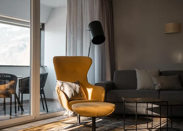 Apartmenthotel Ritterhof Suites & Breakfast Schenna