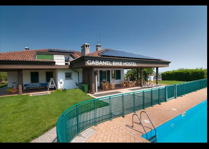 Gabanel Bike Hostel And B&B
