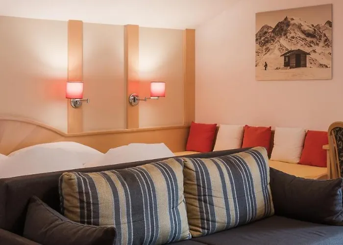 Parkhotel Plauserhof