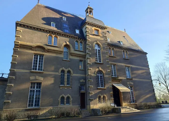 Hotel O Chateau