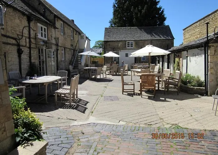 The Bell Inn Moreton-in-Marsh