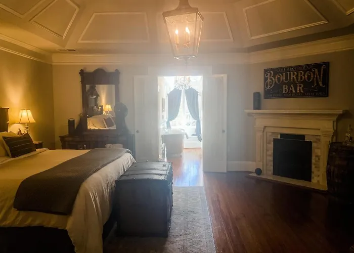 The Twelve Oaks Bed & Breakfast Covington