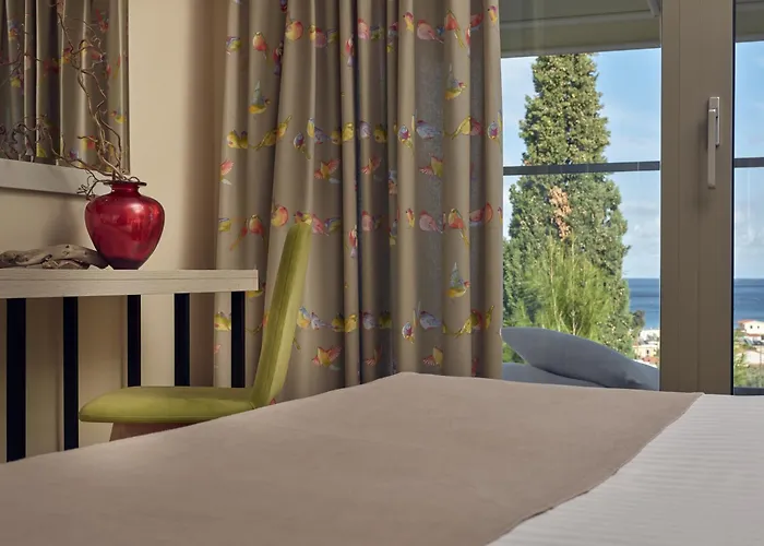 Koukounaria & Suites