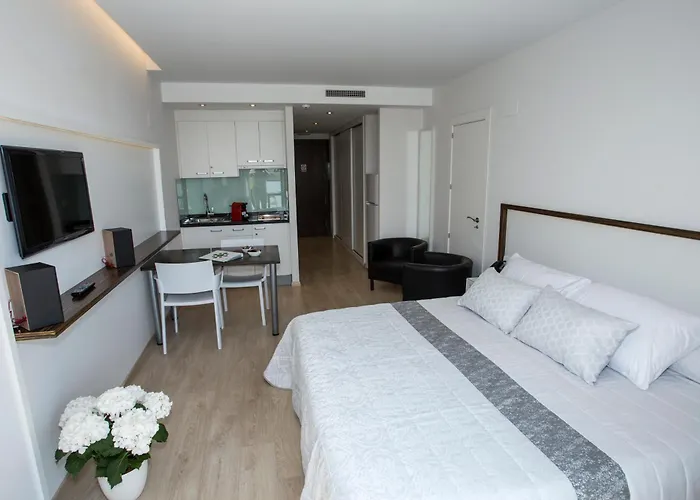 Aparthotel Playa Oliva