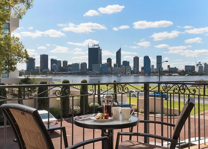 The Peninsula Riverside Serviced Apartments Perth