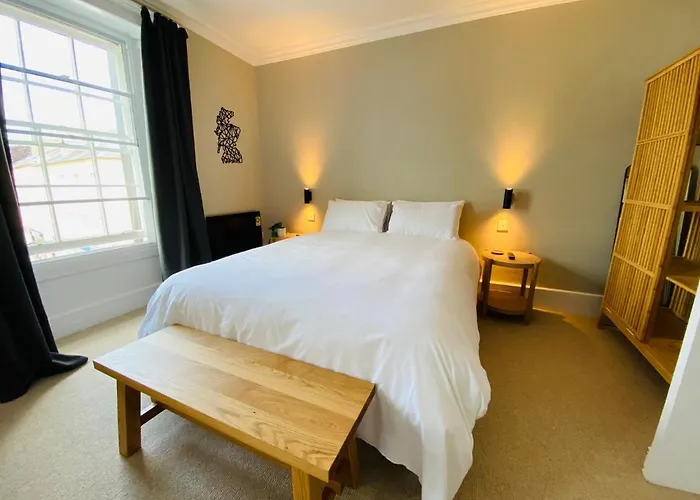 The Central Guesthouse