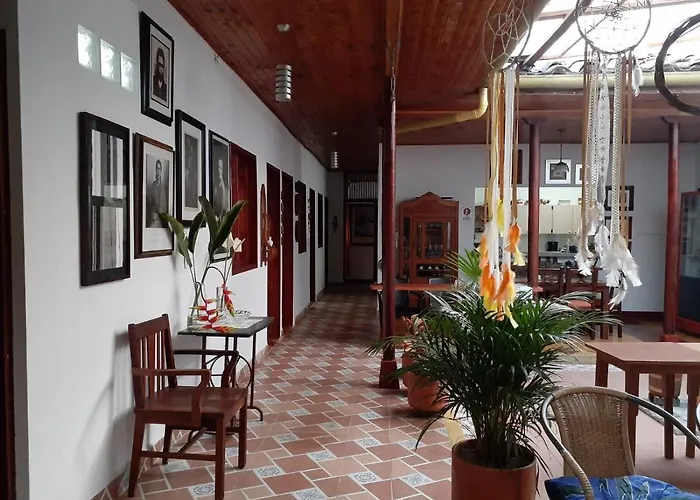 Hostal La Comedia