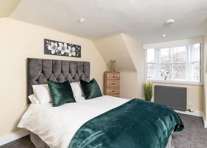 The Green Inn Rooms