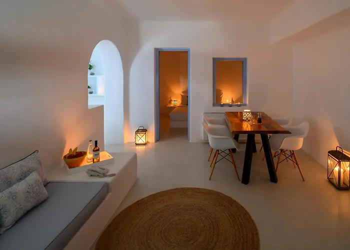 Este Luxury Suites Fira 
