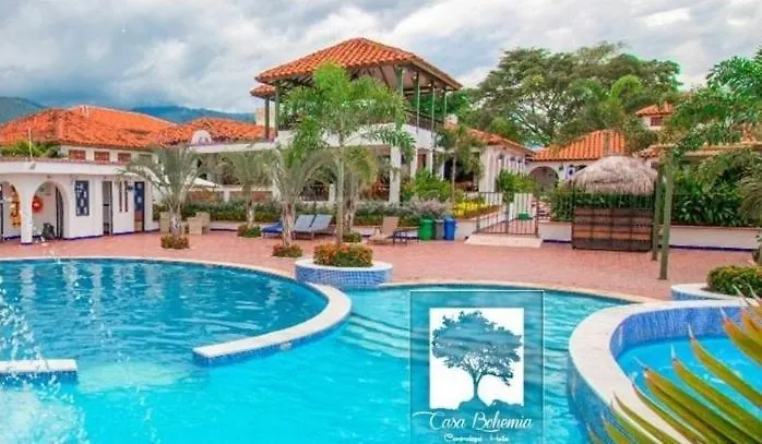 CASA BOHEMIA - Hotel, Spa, Restaurante, Viñedo, Cervecería