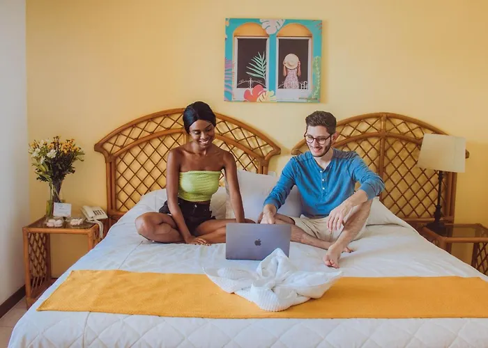 Hotel Santana