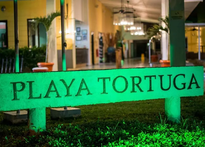 Playa Tortuga Hotel And Beach Resort Bluff Beach