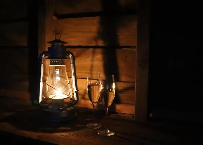 Inn The Woods - Private Stay