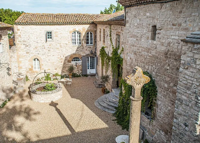 Prieuré Notre-Dame de Conil - 12e siècle