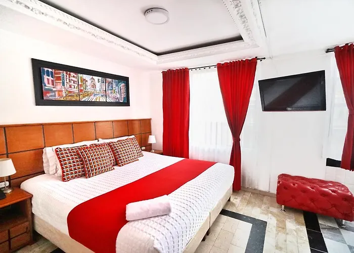 Hotel Embajada Real