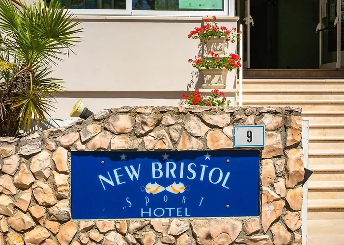 New Bristol Sport Hotel