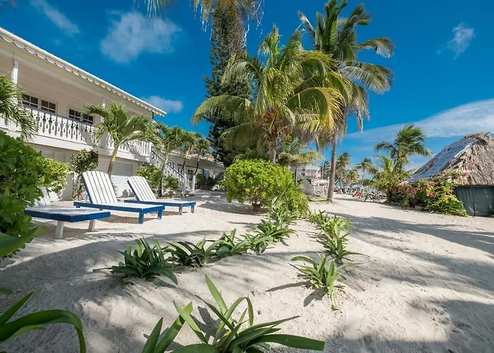 Holiday Hotel