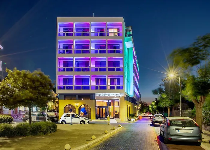 Alexandra &Apartments