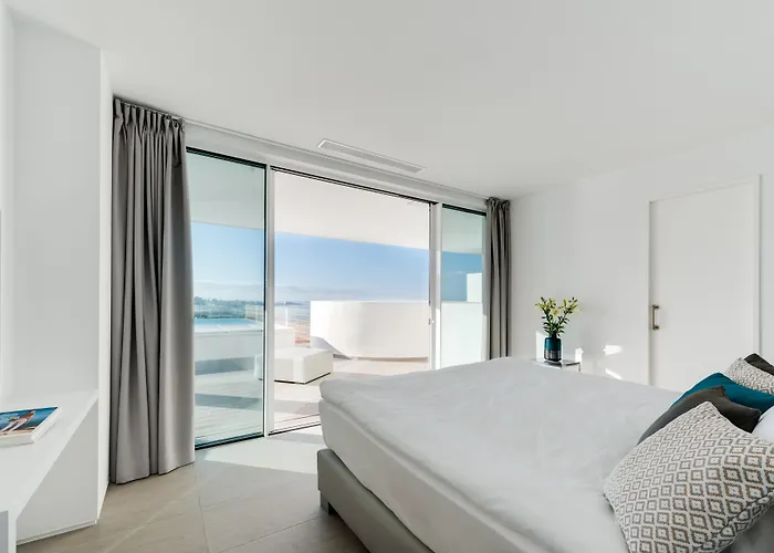 Hotel Baobab Suites