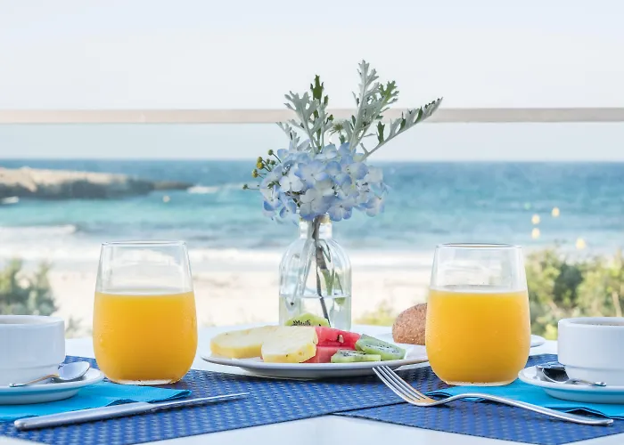 Fergus Style Carema Beach Cala'N Bosch 