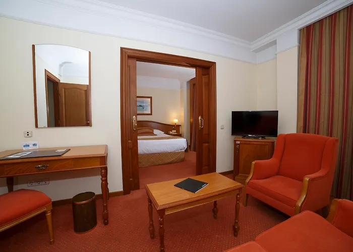 Hotel Hoyuela Santander