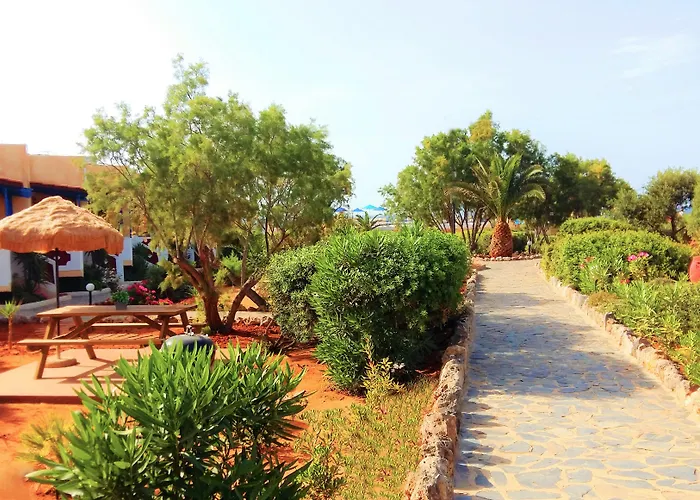 Zorbas Beach Village Hotel Stavrós