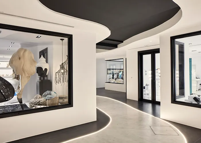 Royal Myconian - Leading Hotels Of The World