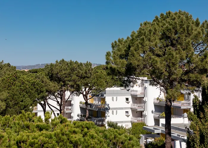 Apartamentos Turisticos Pinhal Da Marina Vilamoura