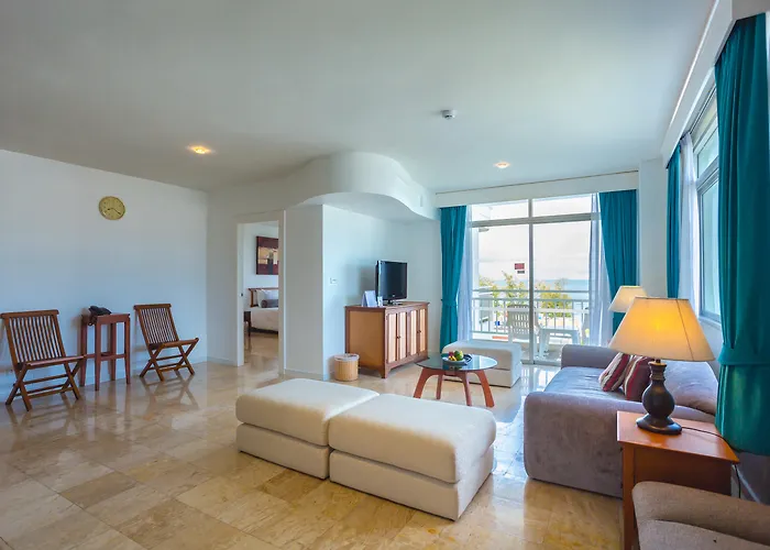 Waterfront Suites Phuket By Centara Karon